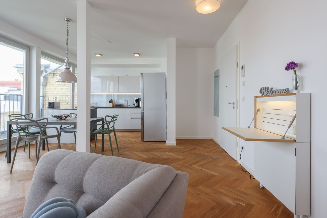 Modern Apartment - 2 bed, 2 bath Apartment in Zürich